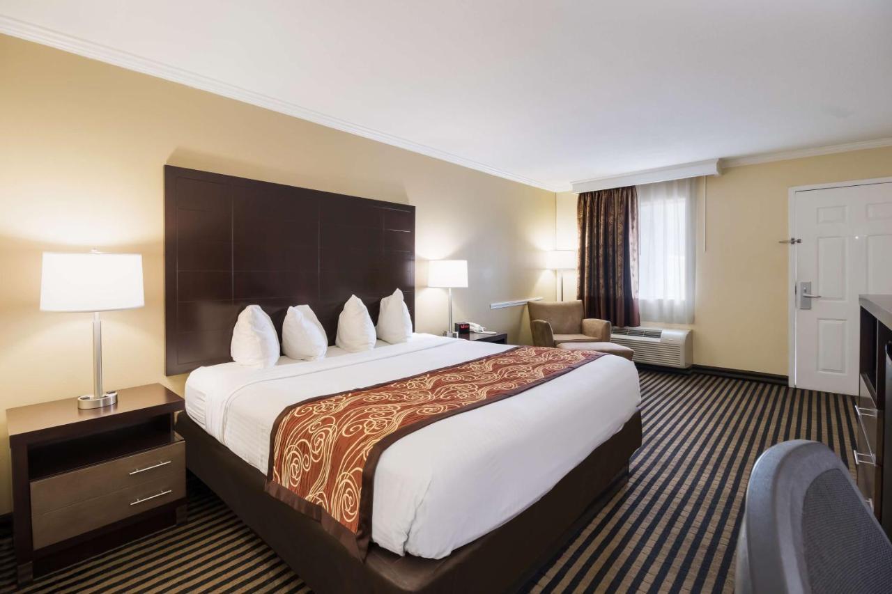 Best Western - Mckenzie Екстер'єр фото